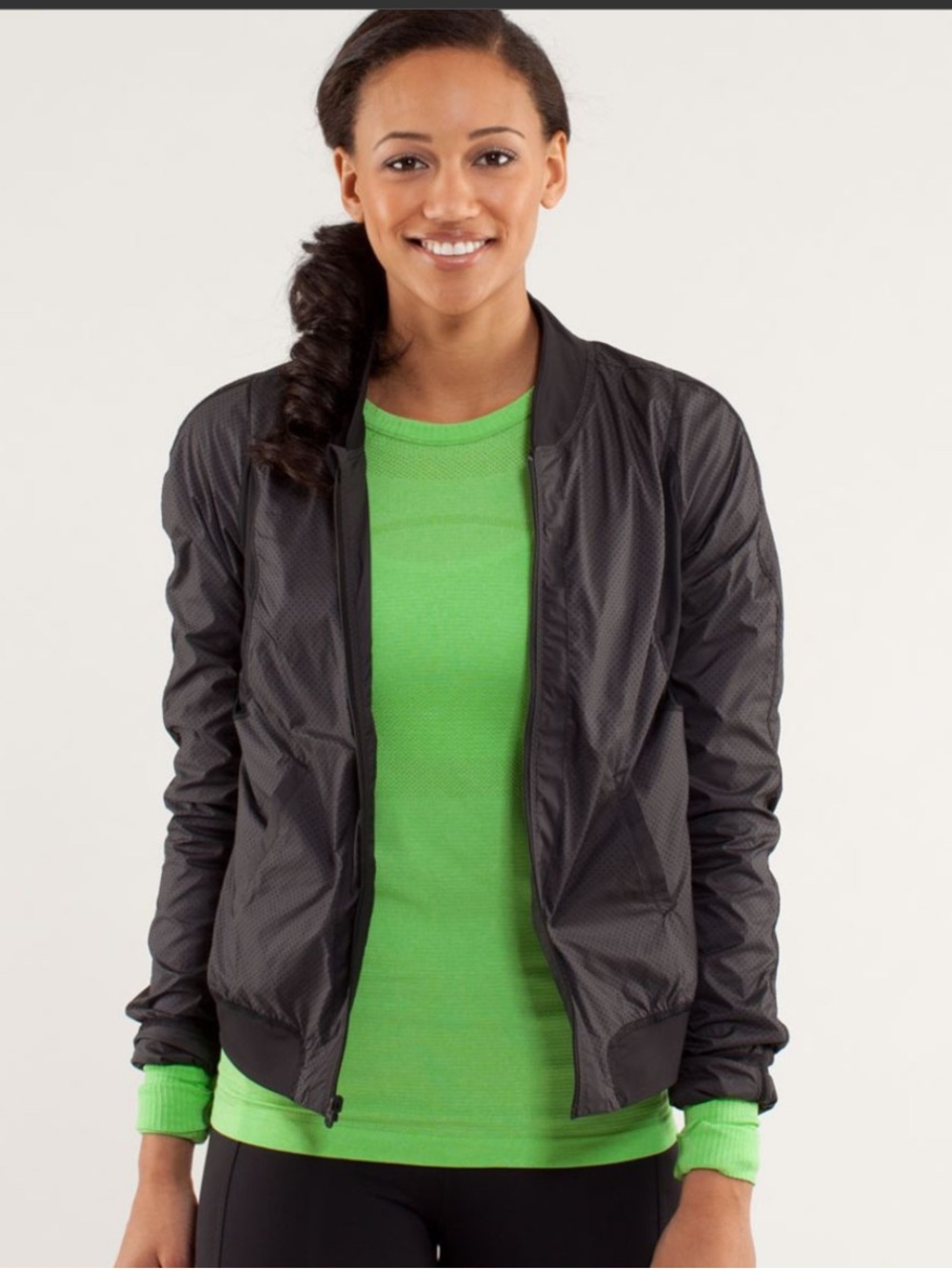 Lululemon Reversible Run: two to make it true jacket size 2 - Picture 5 of 13